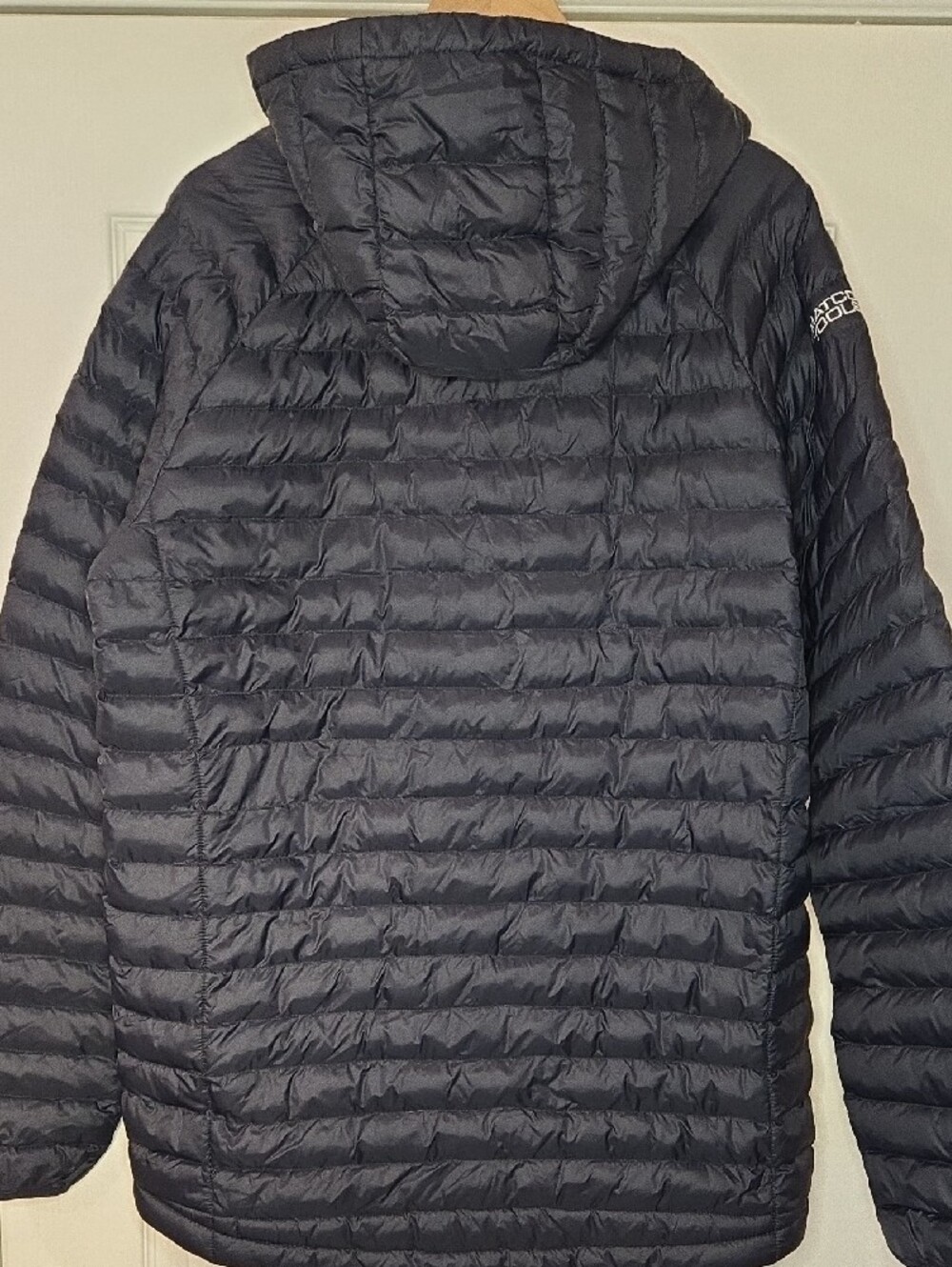 Oakley Men's Black Packable Puffer Jacket with Hood W/ MATCO TOOLS PATCH - Picture 6 of 13